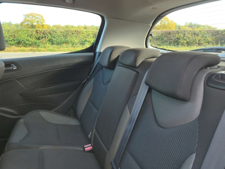 2012 Peugeot 308 1.6 308 Active HDi 5dr Hatchback Diesel Manual