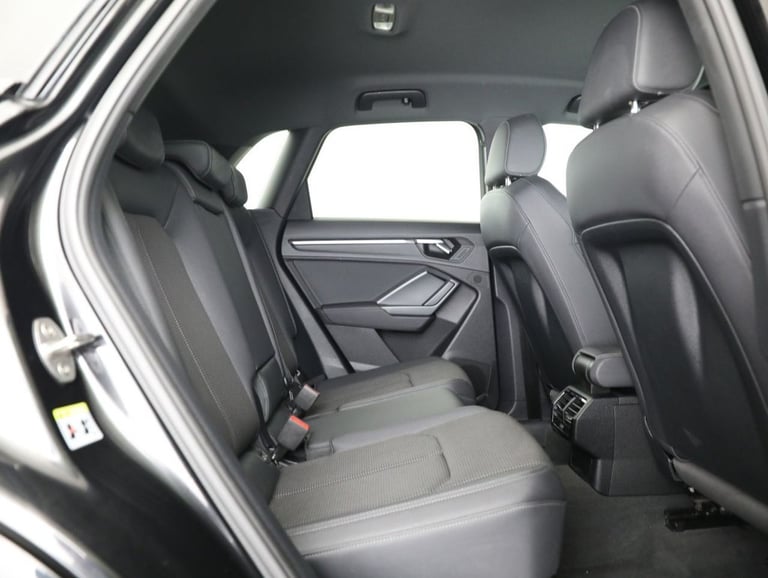 2022 Audi Q3 1.5 TFSI CoD 35 Black Edition SUV 5dr Petrol Manual Euro 6 (s/s) (150 ps) Petrol Manual