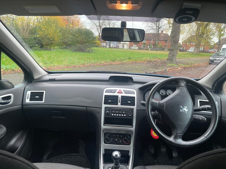 Peugeot, 307, Hatchback, 2007, Manual, 1560 (cc),5 doors - Image 12