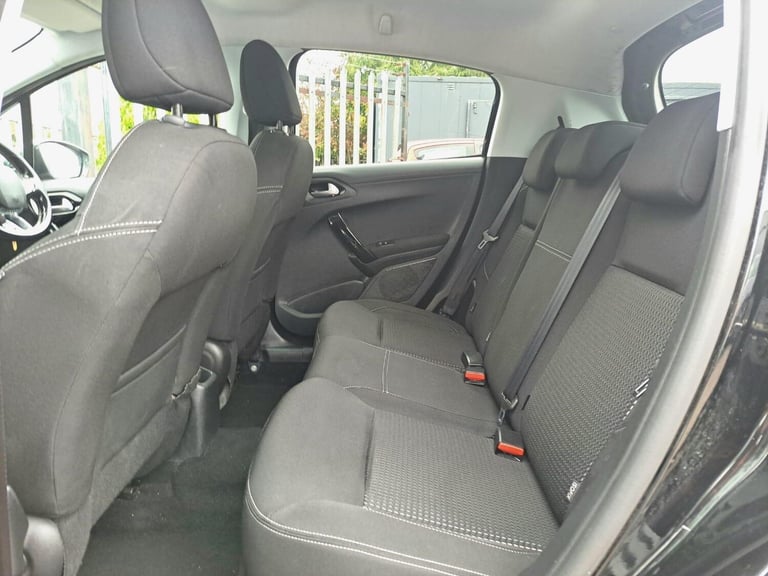2018 Peugeot 208 1.2 PureTech Tech Edition Euro 6 (s/s) 5dr HATCHBACK Petrol Manual