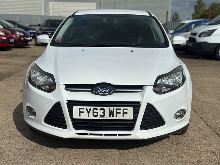  Ford Focus 1.0T EcoBoost Zetec Euro 5 (s/s) 5dr Petrol Manual