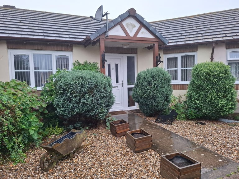 image for Bungalow exchange 
