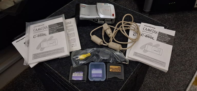 Olympus 860L Digital Camera
