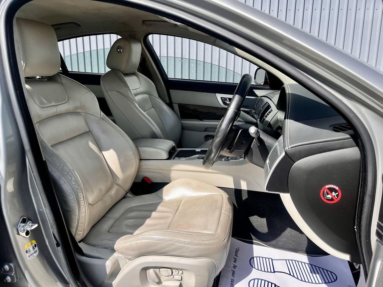 2012 Jaguar XF 3.0d S V6 Portfolio Auto Euro 5 (s/s) 4dr SALOON Diesel Automatic