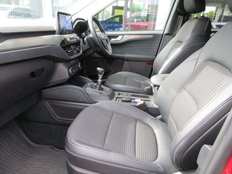 2022 Ford Kuga Kuga Titanium 5 Door 1.5L EcoBlue 120PS FWD 6 Speed Manual HATCHBACK Diesel Manual