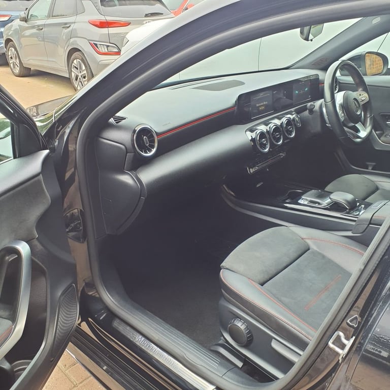 2018 68 MERCEDES-BENZ A-CLASS 1.3 A200 AMG LINE HATCHBACK 5DR PETROL 7G-DCT EURO