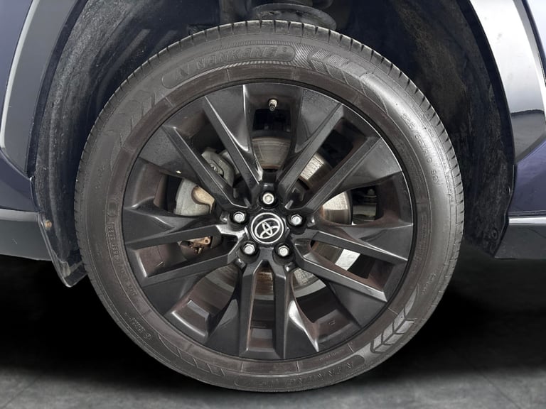 2022 Toyota RAV4 2.5 VVT-h GPF Dynamic SUV 5dr Petrol Hybrid CVT Euro 6 (s/s) (218 ps) - REV Suv ...