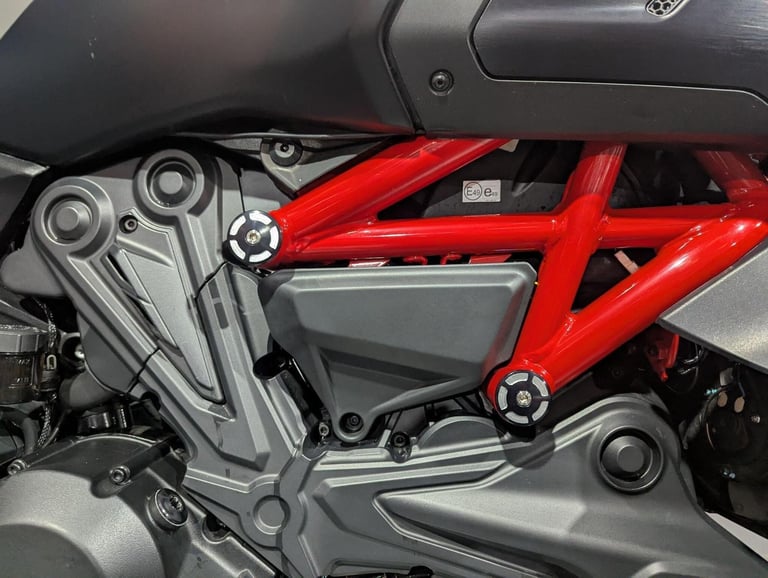 2019 Ducati Diavel 1260 1262 S Euro 4