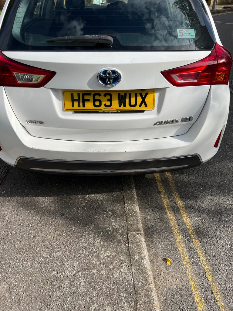 Toyota, AURIS, Estate, 2013, Other, 1798 (cc), 5 doors