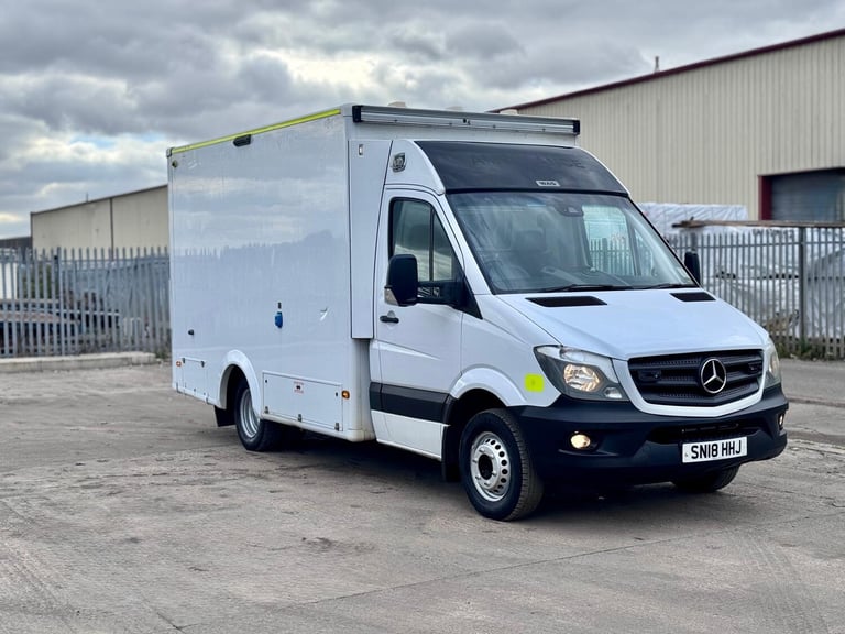 Mercedes Sprinter 519 Van Box 3.0 Ambulance Camper Chassis Recovery Low mileage