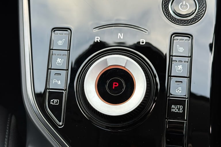  Kia Niro Electric 64.8kwh 4 Suv 5dr Electric Auto 201 Bhp Electric