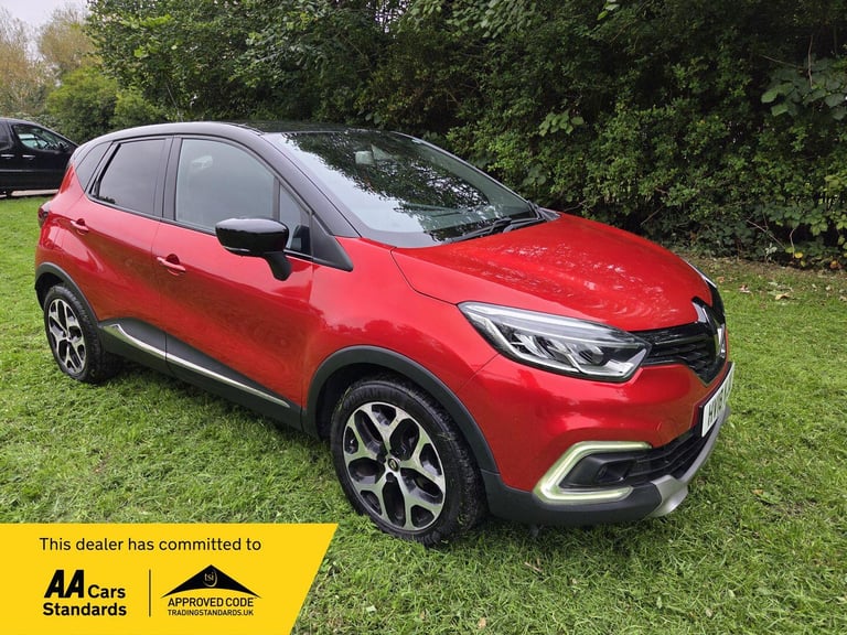image for 2018 Renault Captur 0.9 TCe ENERGY Signature X Nav Euro 6 (s/s) 5dr HATCHBACK Petrol Manual