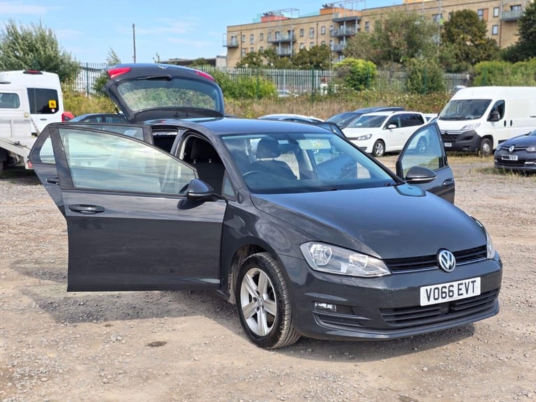 2016 Volkswagen Golf 1.6 TDI BlueMotion Tech Match Edition DSG Euro 6 (s/s) 5dr Hatchback Diesel ...