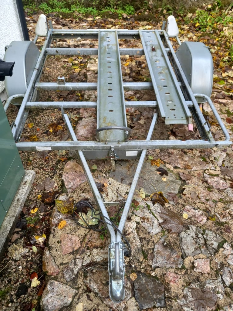 Motorcycle trailer 