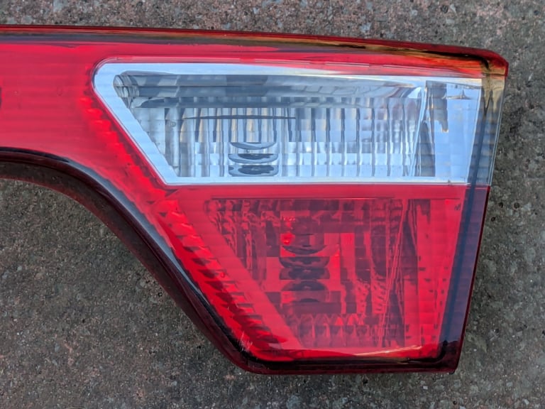 Seat Toledo (Mk2) Rear Light Bar