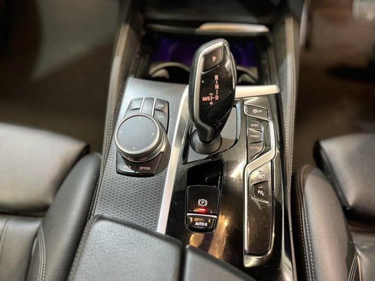 2021 BMW 5 Series 2.0 530e 12kWh M Sport Touring 5dr Petrol Plug-in Hybrid Steptronic xDrive  Est...