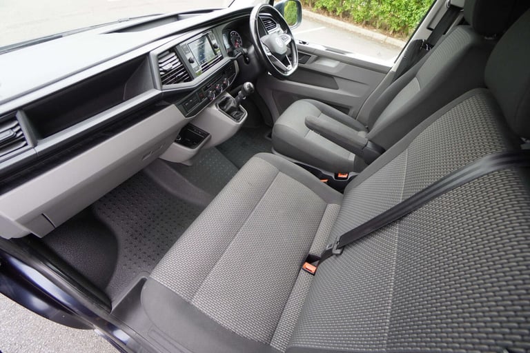 2021 Volkswagen Transporter 2.0 Transporter T28 HighLine TDI SWB Panel Van Diesel Manual