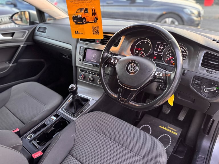 2013 Volkswagen Golf 1.6 TDI 105 SE 5dr HATCHBACK Diesel Manual