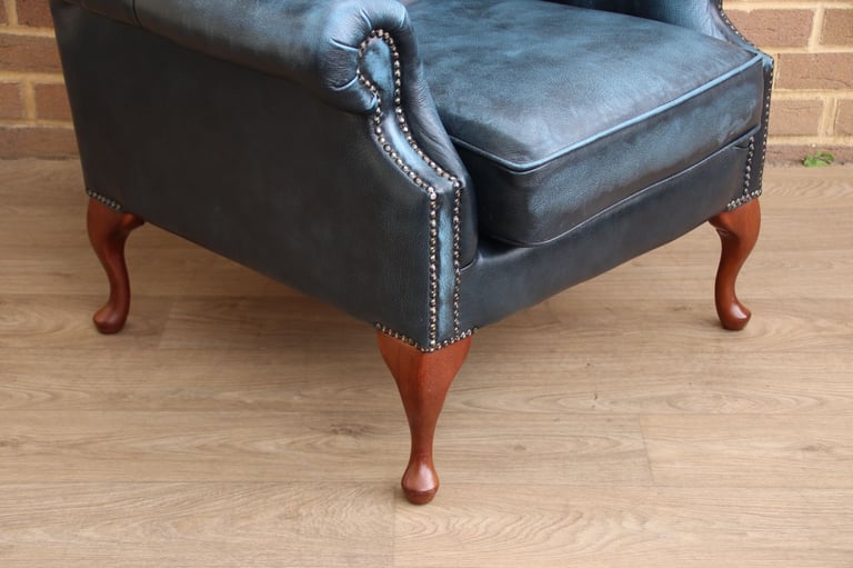 Chesterfield Luxury Wingback Armchair with Footstool (UK Delivery)