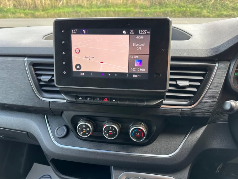 2022 Renault Trafic 2.0 dCi Blue LL30 Sport L2 H1 Euro 6 (s/s) 5dr PANEL VAN Diesel Manual