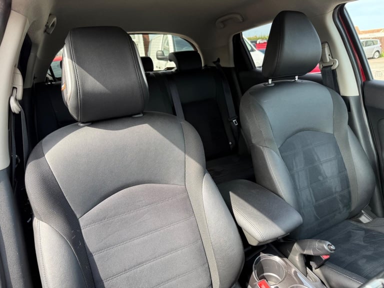 2018 Nissan Juke 1.6 Bose Personal Edition Euro 6 5dr HATCHBACK Petrol Manual