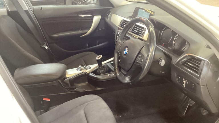 2017 BMW 1 Series 1.5 116d SE Business Euro 6 (s/s) 5dr HATCHBACK Diesel Manual
