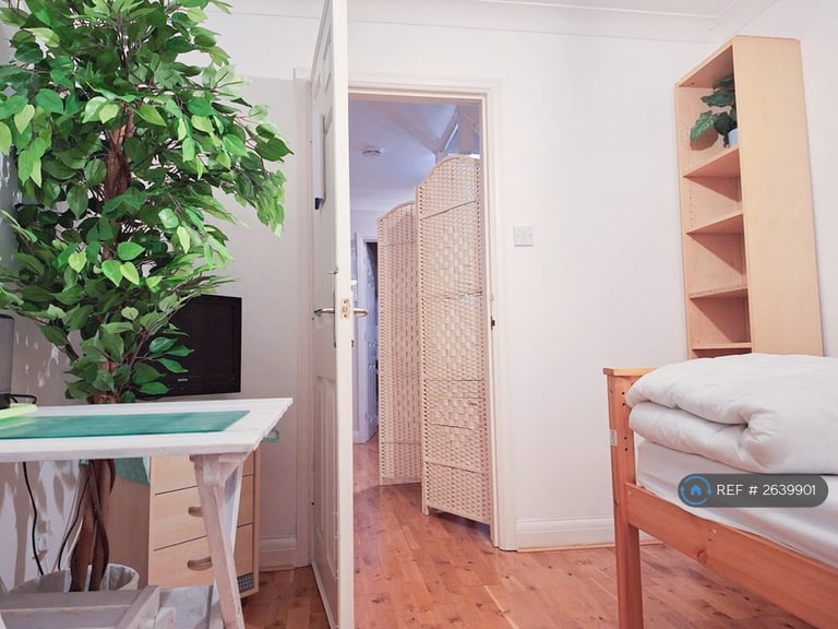 image for 1 bedroom in Brewers Close, Cambridge, CB24 (#2639901)