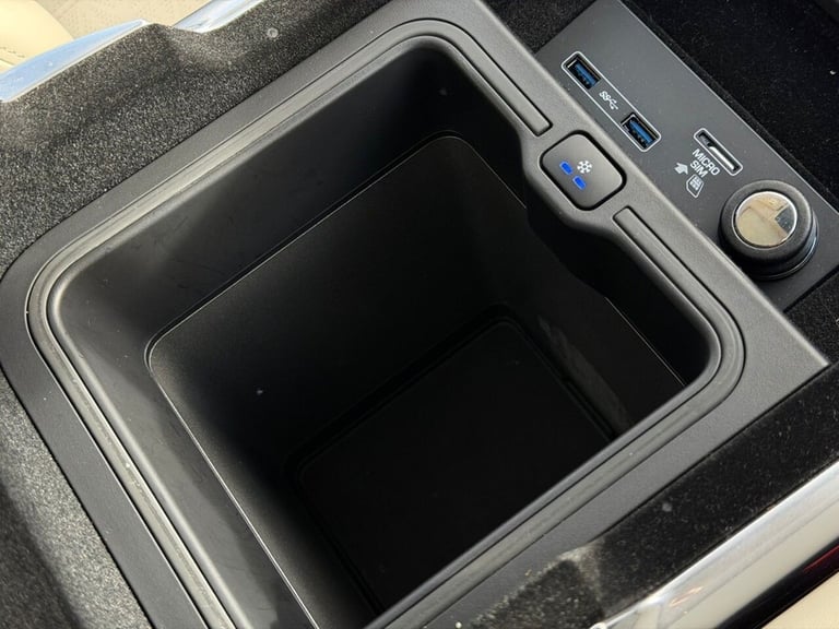 2019 Land Rover Range Rover Sport 3.0 SD V6 Autobiography Dynamic SUV 5dr Diesel Auto 4WD Euro 6 ...