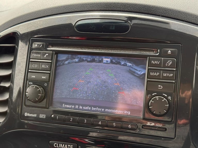 NISSAN JUKE 1.6 Acenta Premium Euro 5 5dr 2011