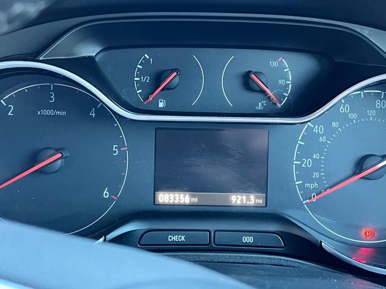 VAUXHALL GRANDLAND X 1.5 Turbo D Sport Nav 2019