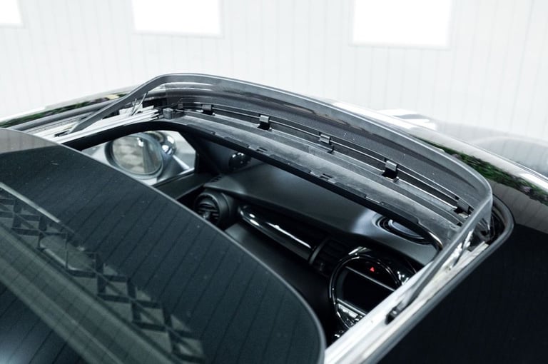 2019 MINI Hatch 2.0 John Cooper Works Hatchback 3dr Petrol Steptronic Euro 6 (s/s) (231 ps) Hatch...