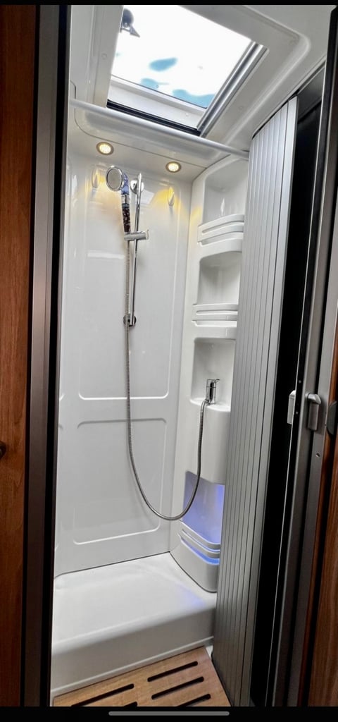 HYMER MOTORHOME, T704 SL, 2016, 2.3 (cc), EURO 6,  PRISTINE CONDITION