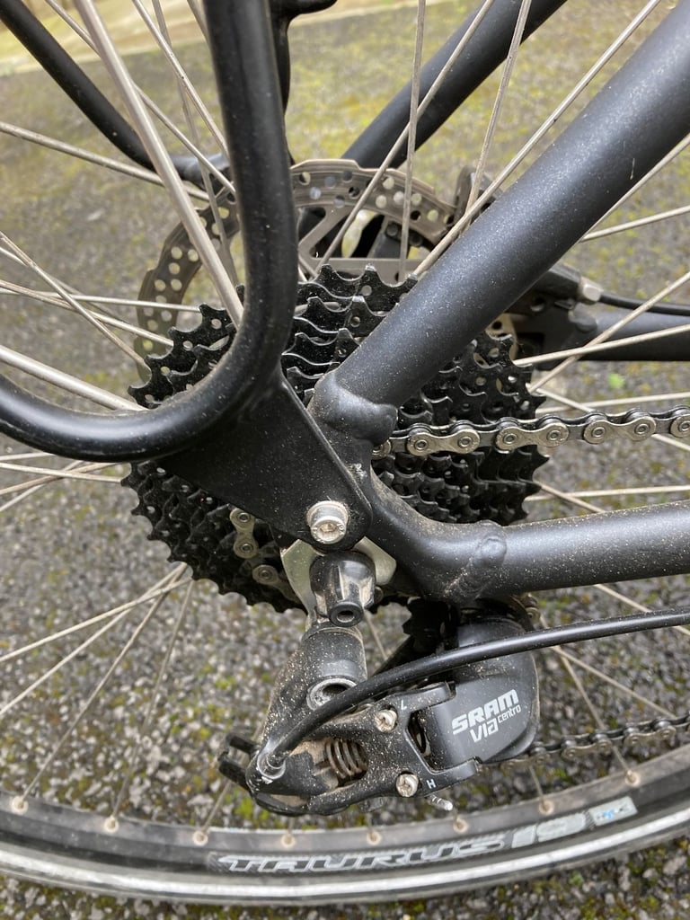 Raleigh Motus electric bike