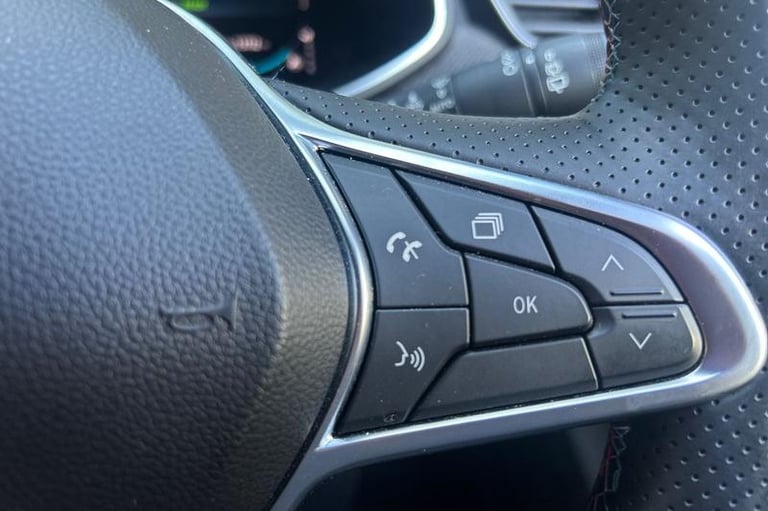 2024 Renault Clio 1.6 E-TECH full hybrid 145 Esprit Alpine 5dr Auto Automatic Hatchback Hybrid Au...