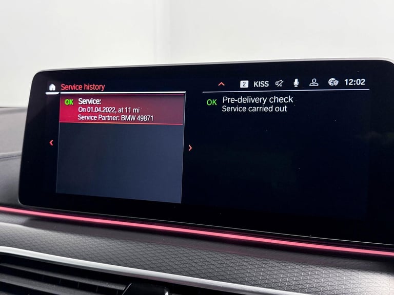 2022 BMW 5 Series 4.4 M550i V8 Saloon 4dr Petrol Steptronic xDrive Euro 6 (s/s) (530 ps) SALOON P...