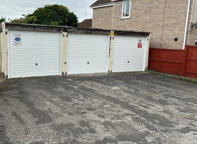 image for Garage/Parking/Storage to rent: Meadow Vale (opp. 17) Cam, Dursley, Gloucestershire GL11 6HQ