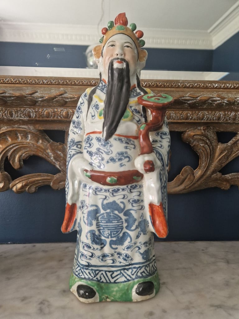 Antique Chinese Porcelain Figures 