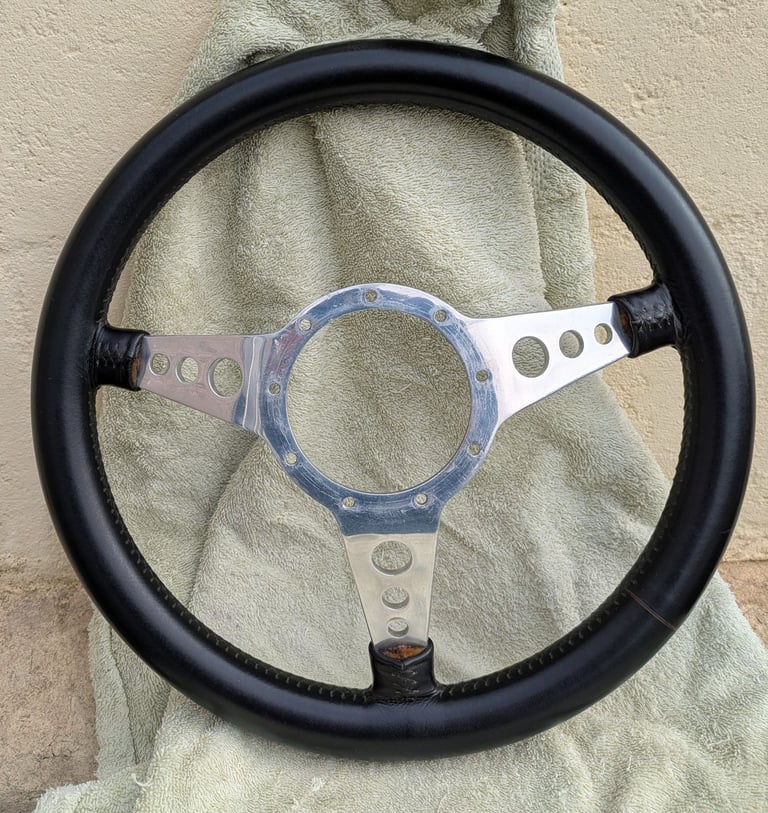 Moto Lita leather steering wheel dished