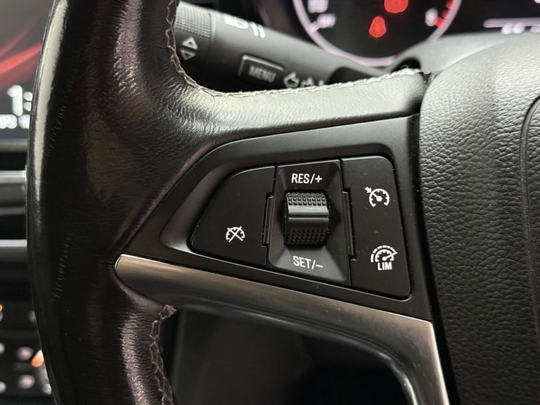 2019 Vauxhall Mokka X 1.4T ecoTEC Elite 5dr HATCHBACK PETROL Manual