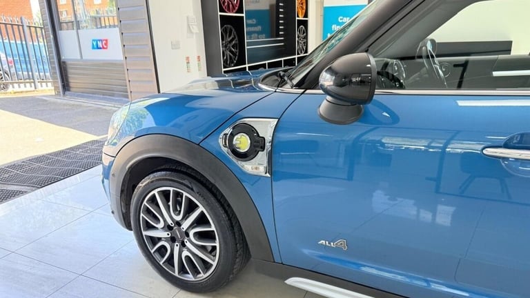 2017 MINI Countryman 1.5 7.6kWh Cooper SE Auto ALL4 Euro 6 (s/s) 5dr HATCHBACK PETROL/ELECTRIC Au...