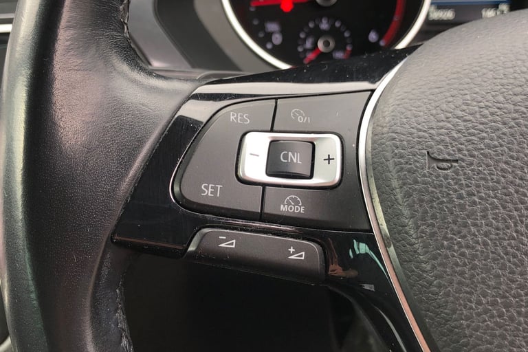 2017 Volkswagen Tiguan 2.0 TDi 150 4Motion SE Nav 5dr DSG ESTATE DIESEL Automatic