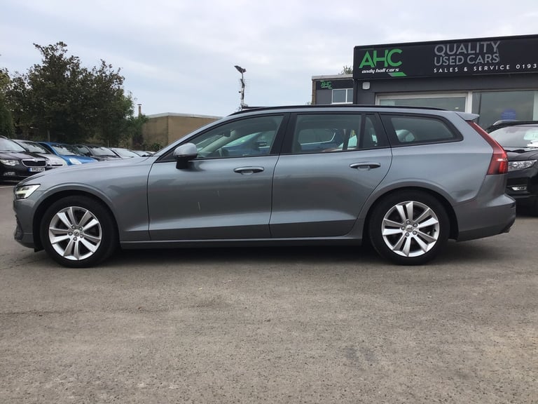 2019 Volvo V60 2.0 D4 Momentum Pro Estate 5dr Diesel Auto Euro 6 (s/s) (190 ps)