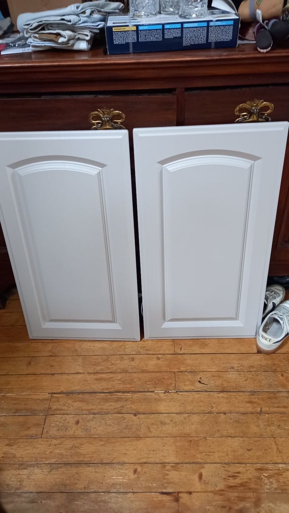 image for Two cabinet doors 800 x 446mm woodgrain finish