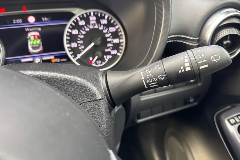 2022 Nissan Juke 1.6 Hybrid N-Connecta 5dr Auto Hatchback Hybrid Automatic