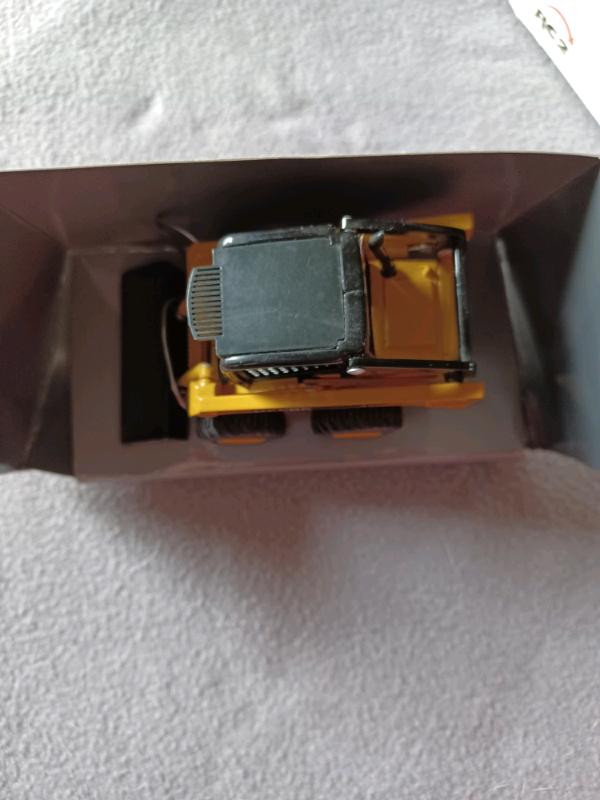 John deere Britains /Ertl 320 skid steere