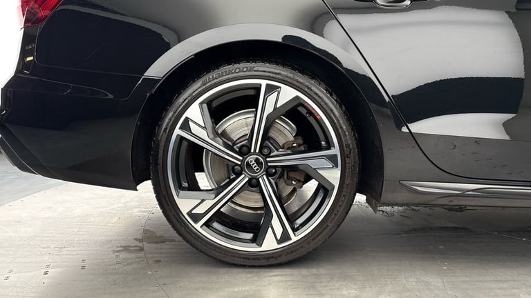 2022 Audi A4 Avant 2.0 TFSI 40 Black Edition Estate 5dr Petrol S Tronic Euro 6 (s/s) (204 ps) Est...