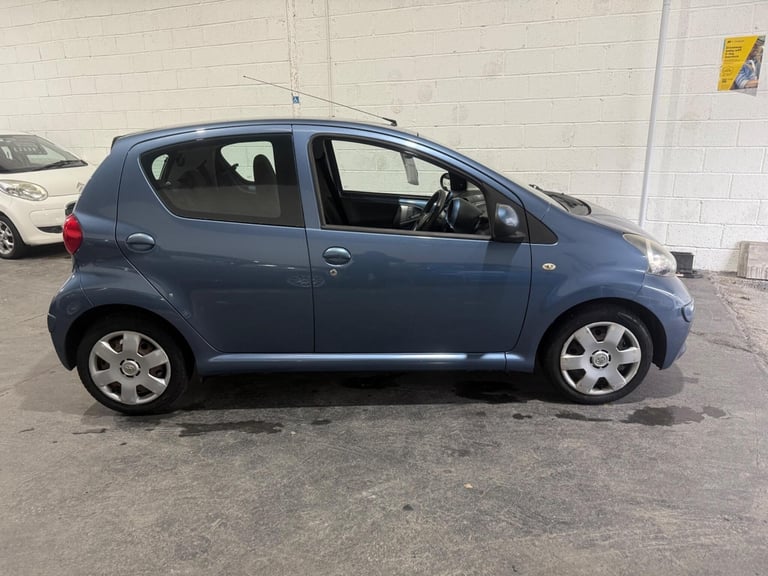 image for 2008 Toyota AYGO 1.0 VVT-i Blue MultiMode Euro 4 5dr HATCHBACK Petrol Automatic