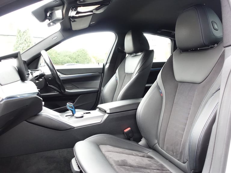 2022 BMW i4 40 83.9kWh M Sport Gran Coupe 5dr Electric Auto eDrive (340 ps) Hatchback ELECTRIC Au...