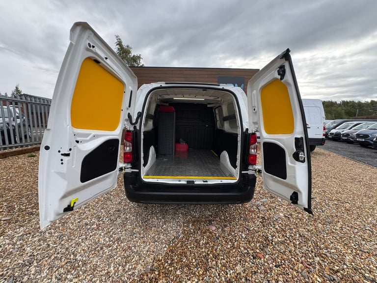 2021 Peugeot Partner 1.5 Partner Professional L2 Blue HDi  Panel Van Diesel Manual