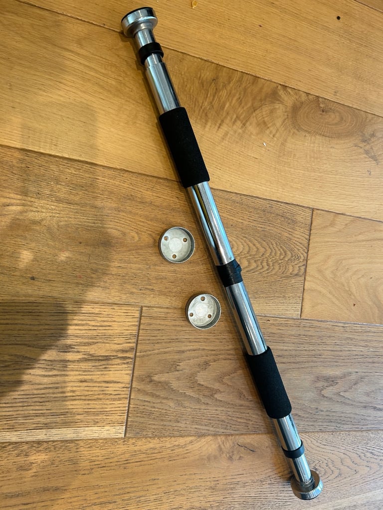 image for Pull up bar - door frame mounted